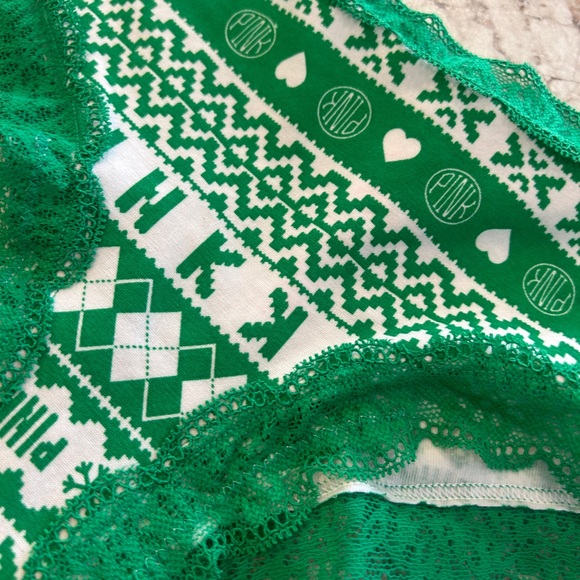 VS PINK Christmas Holiday Panty Large Cheekster NWT - Picture 3 of 5